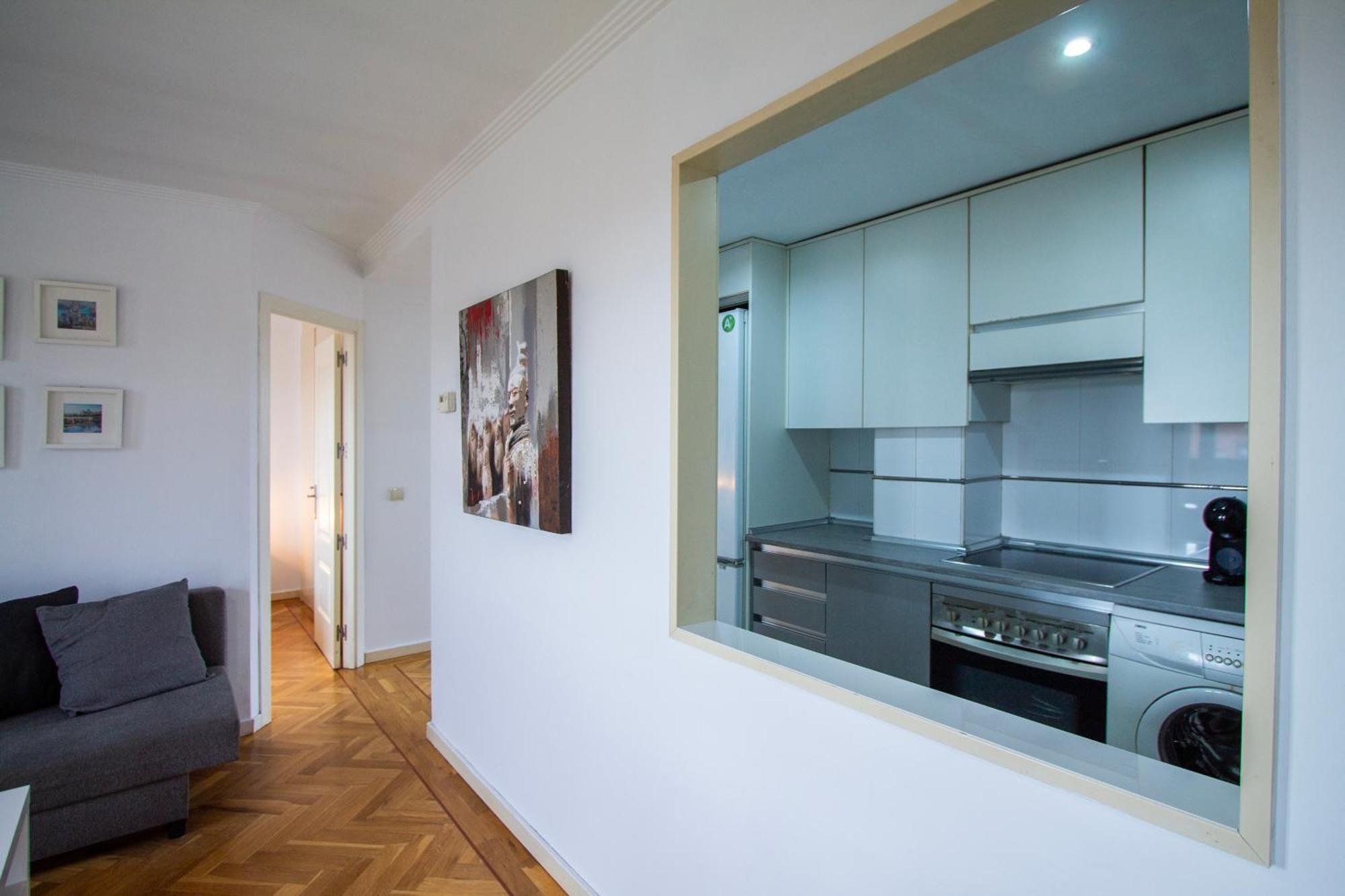 Apartamentos Cinco Rosas Madrid Exteriör bild